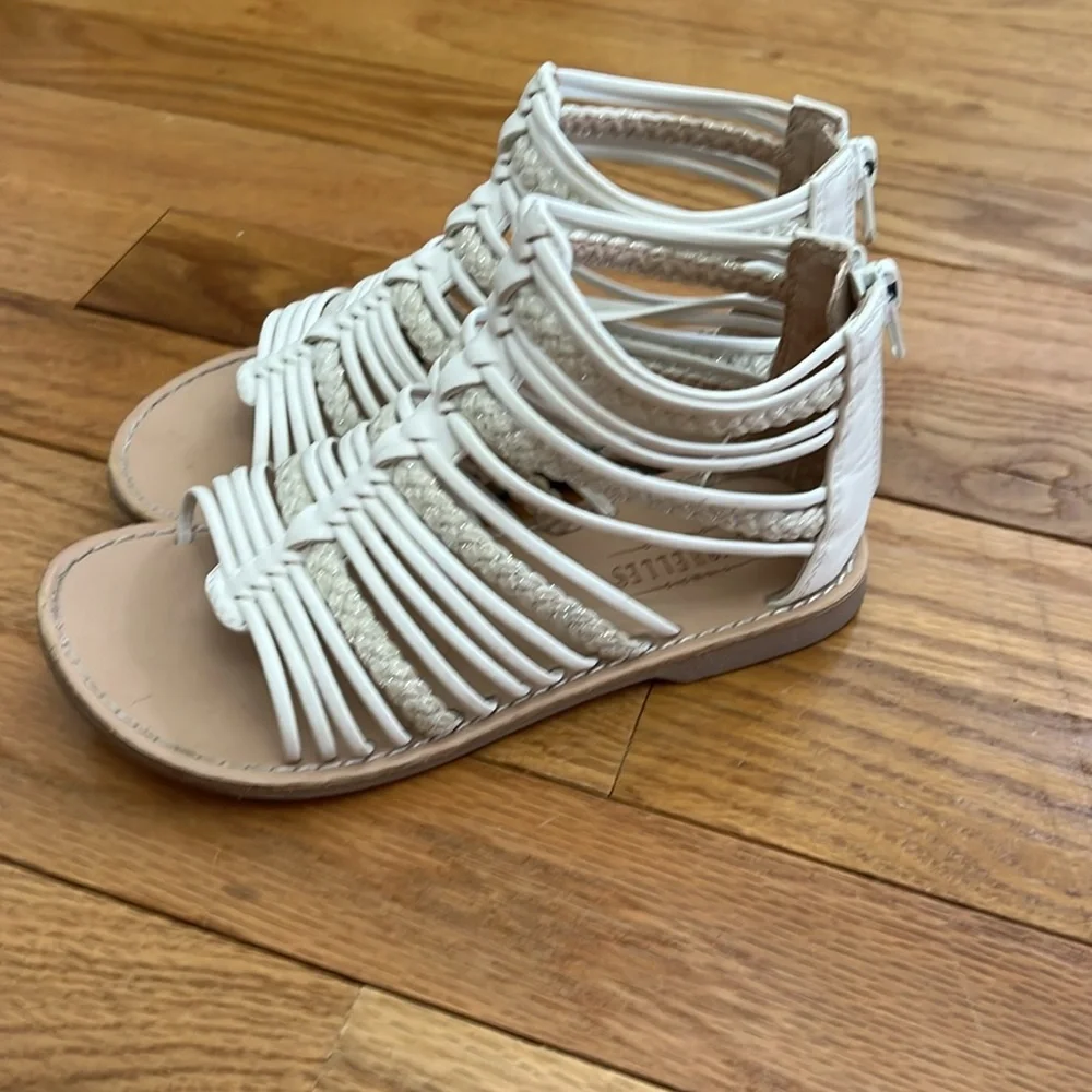 Seychelles Sandals - Picture 2 of 5